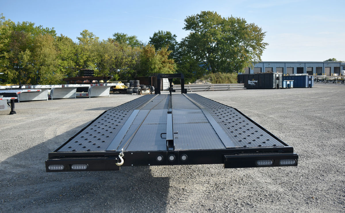 1200back.jpg 53’ Gooseneck Trailer - Image 1
