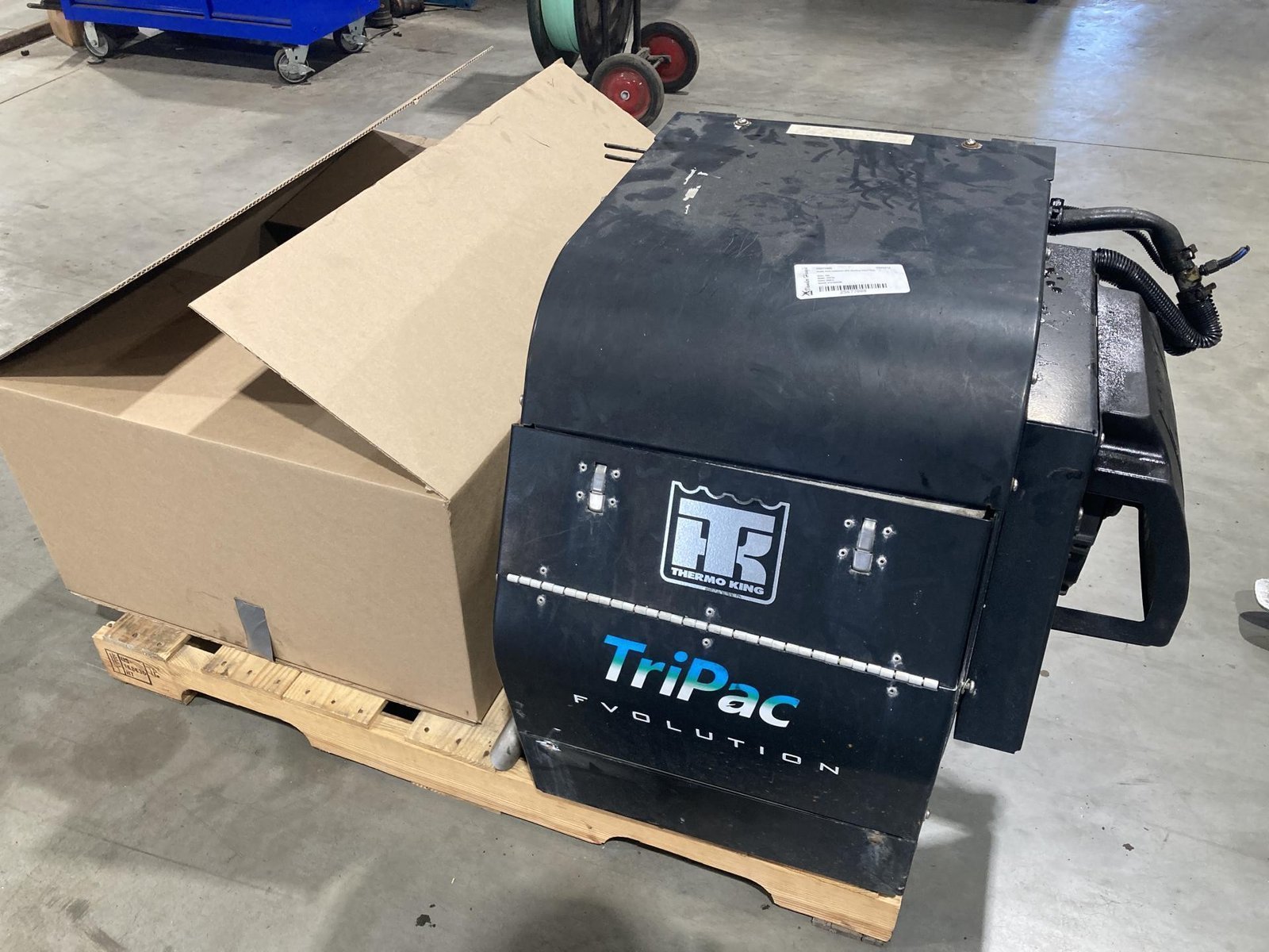 Thermo-King-TRIPAC-Apu.jpg Buy Thermo King TriPac Evolution Diesel APU | Auxiliary Power Units Online - Image 1