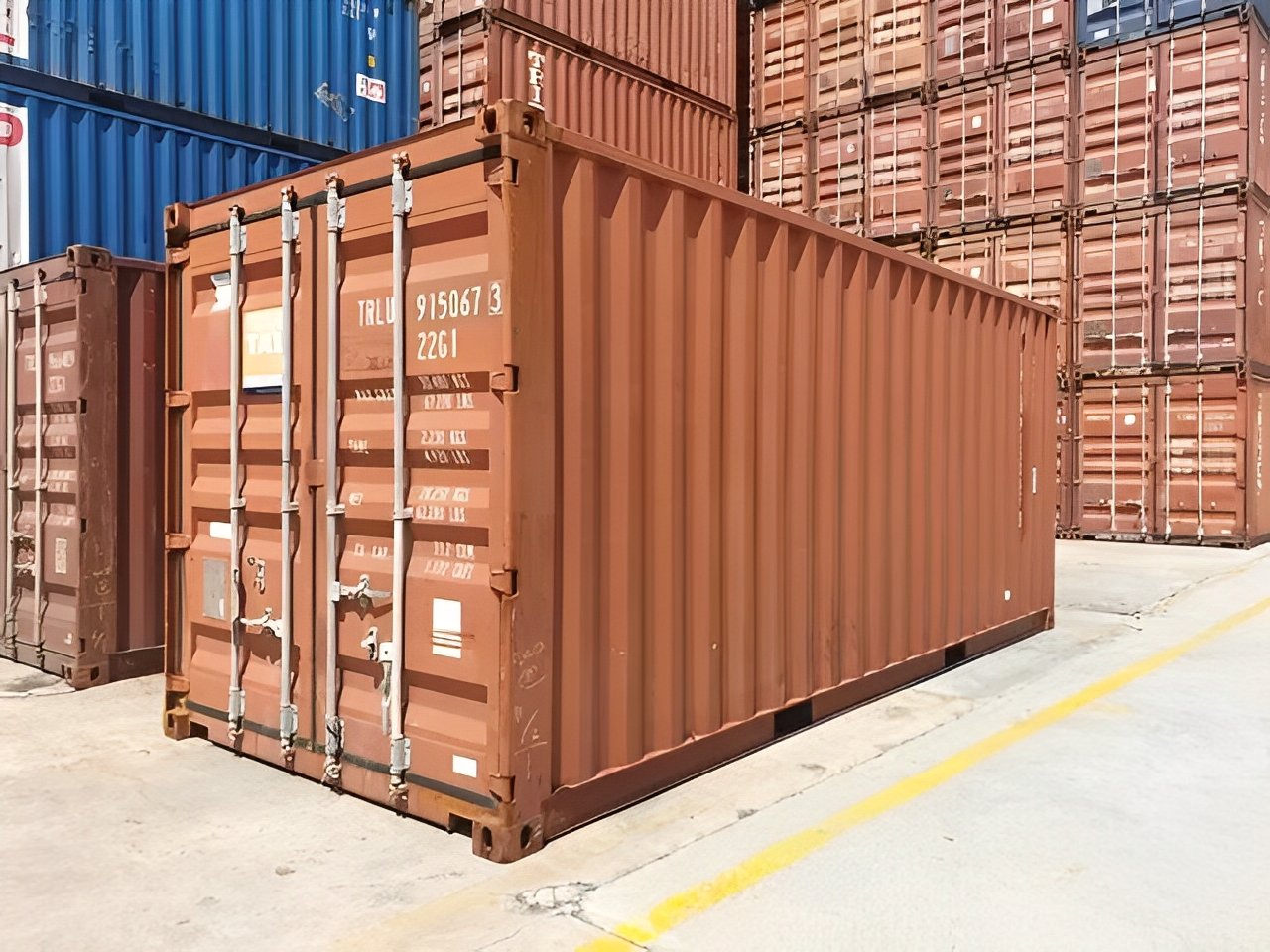 Used-20ft-container2.jpg 20Ft Used Shipping Container – Wind & Watertight - Image 1